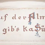 Alte Schule Auf Der Alm *