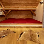 Alte Schule Auf Der Alm Daire
