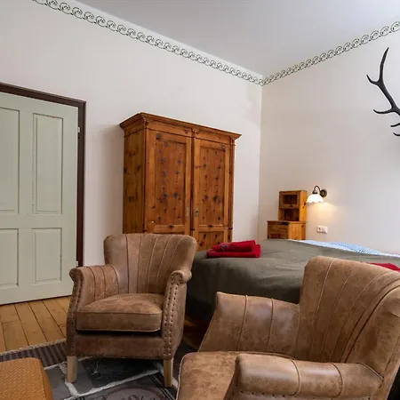 Alte Schule Auf Der Alm Apartman