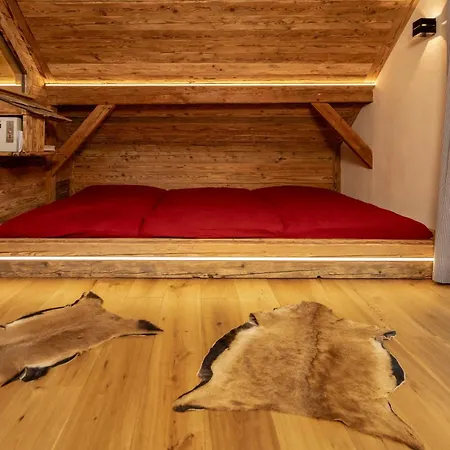 Alte Schule Auf Der Alm Apartman
