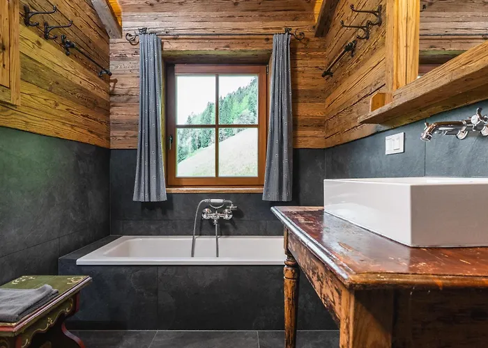 Alte Schule Auf Der Alm Teuchl