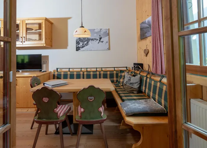 Alte Schule Auf Der Alm Teuchl